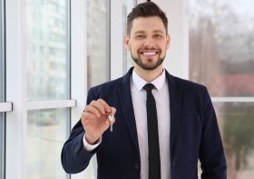How to Recruit Real Estate Agents for the Best Team